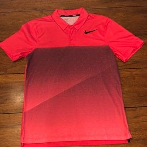 Nike golf men’s dry-fit polo (make offers😄)